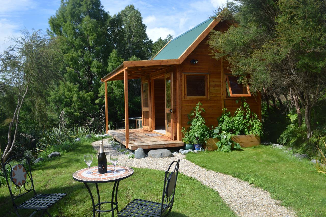 Sunrise Cabin At First Light Rangihaeata Retreat Takaka Dış mekan fotoğraf